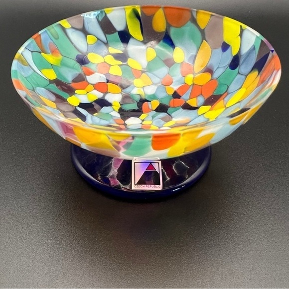 Opus Crystal Czech Republic Confetti designed small bowl with a cobalt stand - Picture 2 of 8